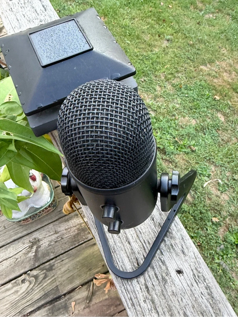 Fifine K678 USB Podcast Microphone – Studio Condenser Mic Works great!